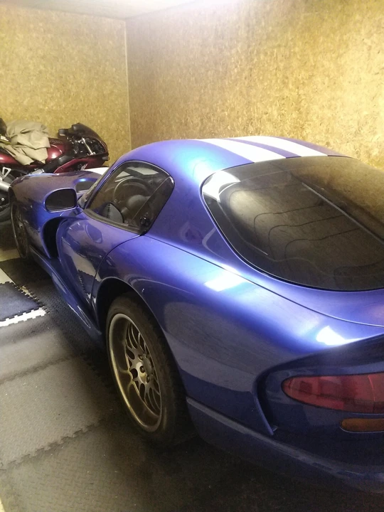 1997 Dodge Viper GTS 2nd Gen - Image 3 of 4