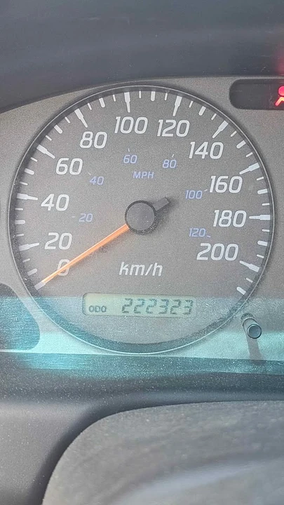 2002 Nissan Sentra 5th Gen - Image 7 of 10