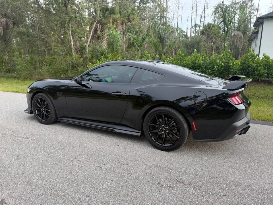 2025 Ford S650 Mustang - Image 4 of 10