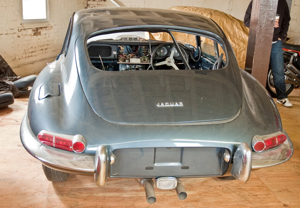 1961 Jaguar E-Type Series 1 - Image 9 of 9