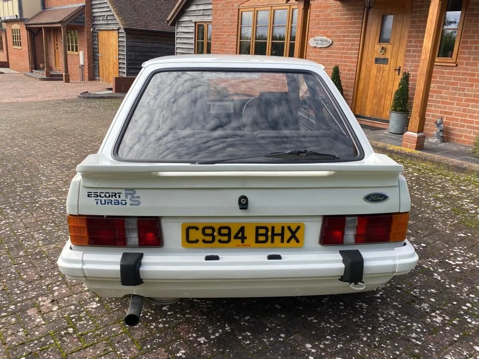 1986 Ford Escort - Image 7 of 12
