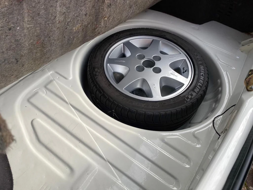 1986 Ford Escort - Image 3 of 12