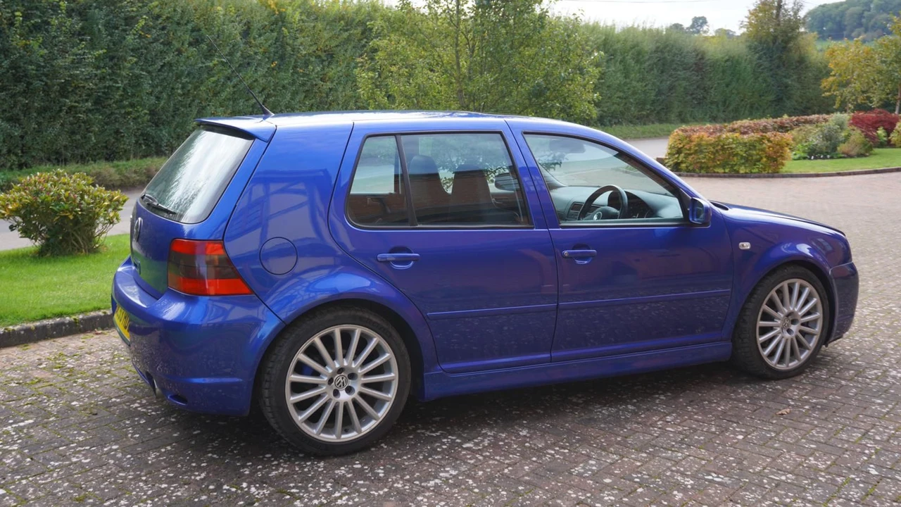 2003 Volkswagen R32 Mk4 - Image 8 of 11