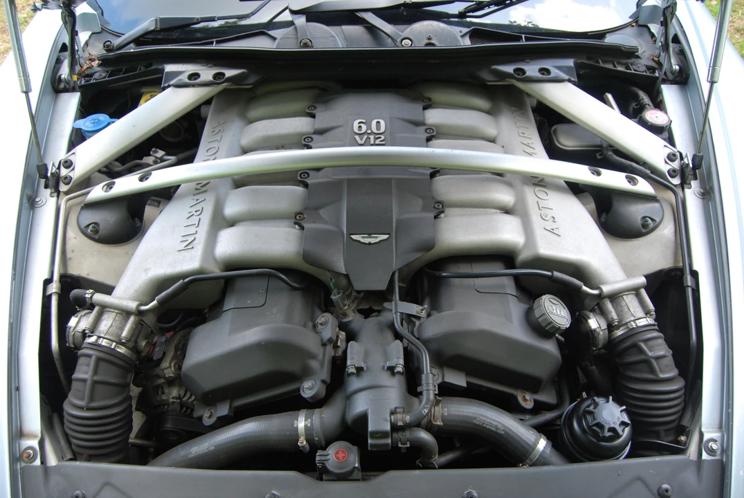 2004 Aston Martin DB9 - Image 4 of 5