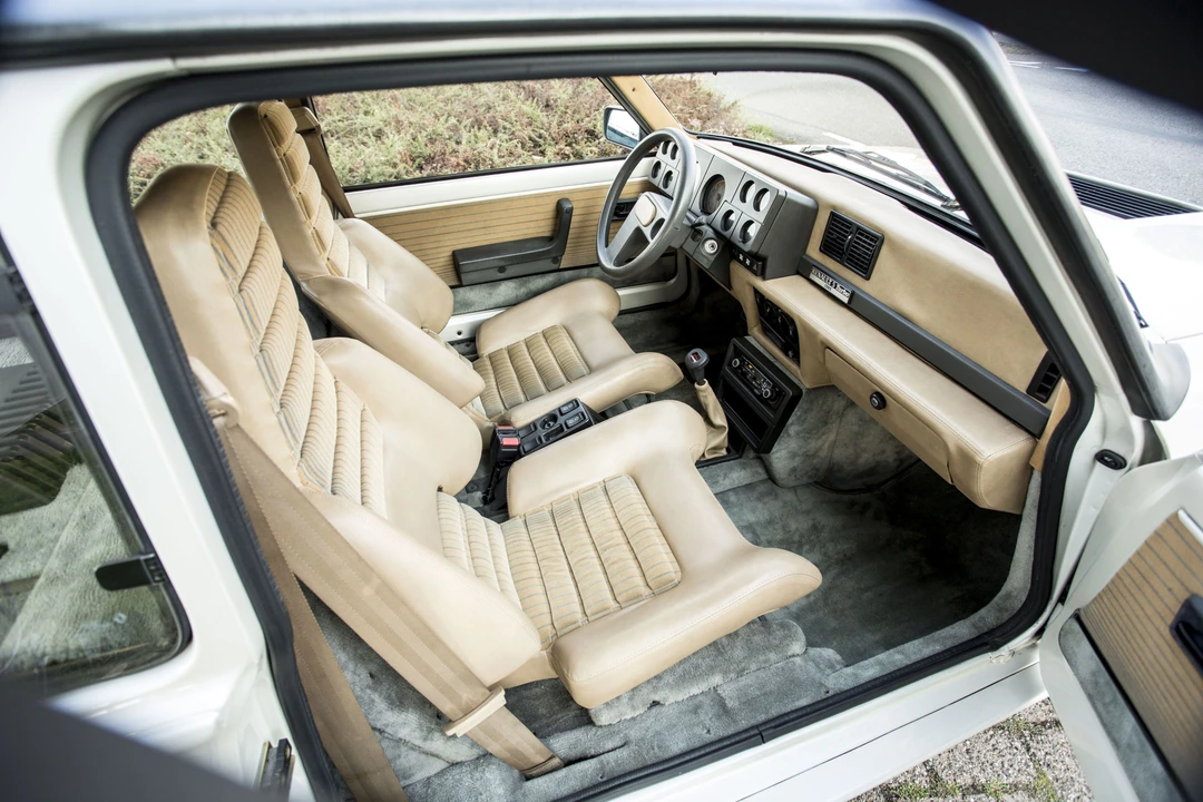 1982 Renault 5 Turbo 1 - Image 8 of 31