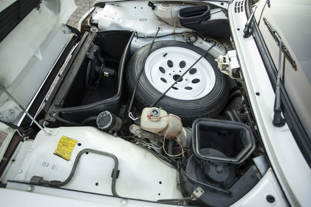 1982 Renault 5 Turbo 1 - Image 24 of 31
