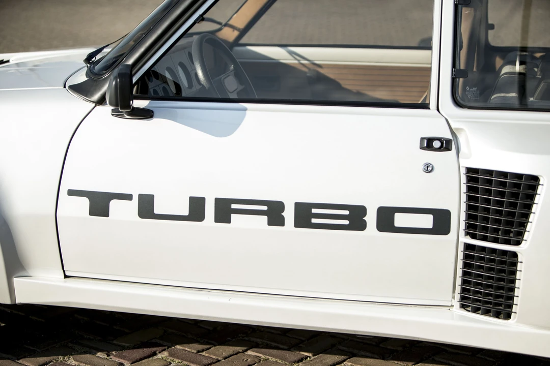 1982 Renault 5 Turbo 1 - Image 25 of 31