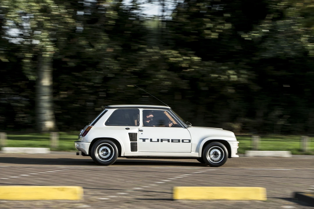 1982 Renault 5 Turbo 1 - Image 3 of 31