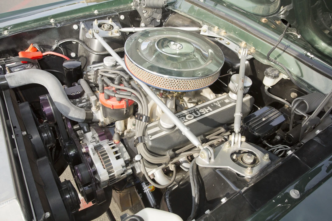 2011 Ford S197 Mustang - Image 15 of 31
