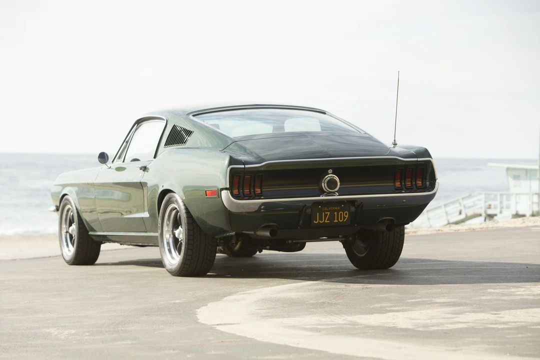 2011 Ford S197 Mustang - Image 6 of 31