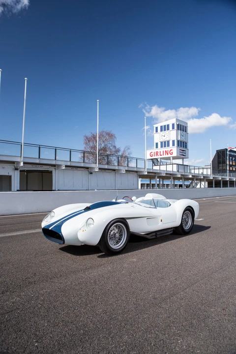 Ferrari Replica - Image 25 of 31