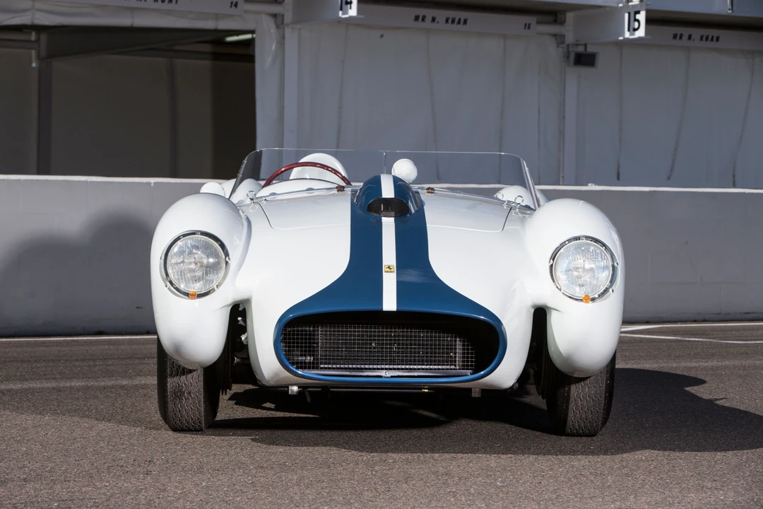 Ferrari Replica - Image 11 of 31