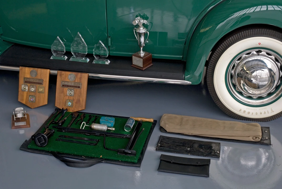 1936 Ford Model 48 & 68 - Image 8 of 9