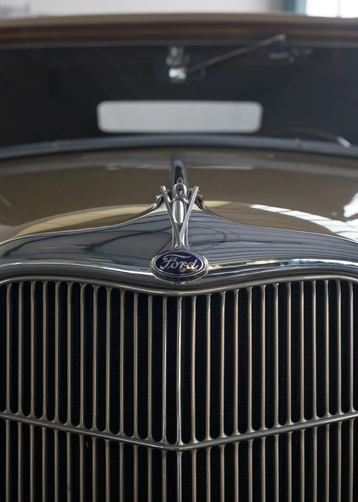 1935 Ford Model 48 & 68 - Image 9 of 10