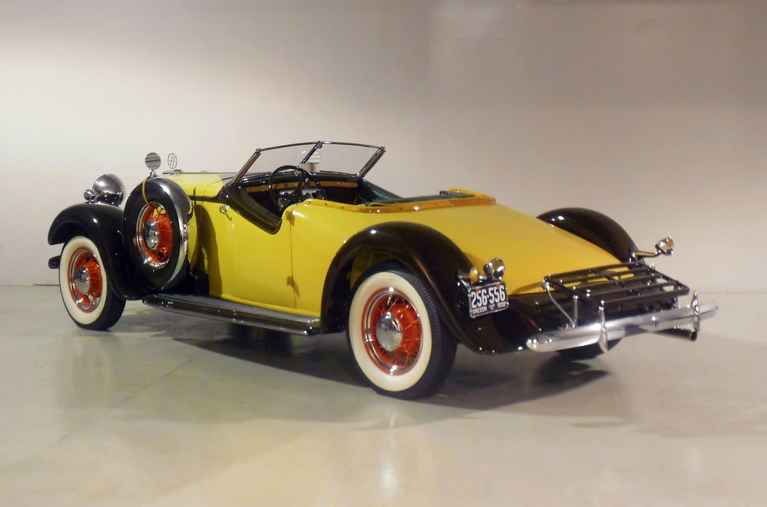 1932 Hupmobile - Image 9 of 9