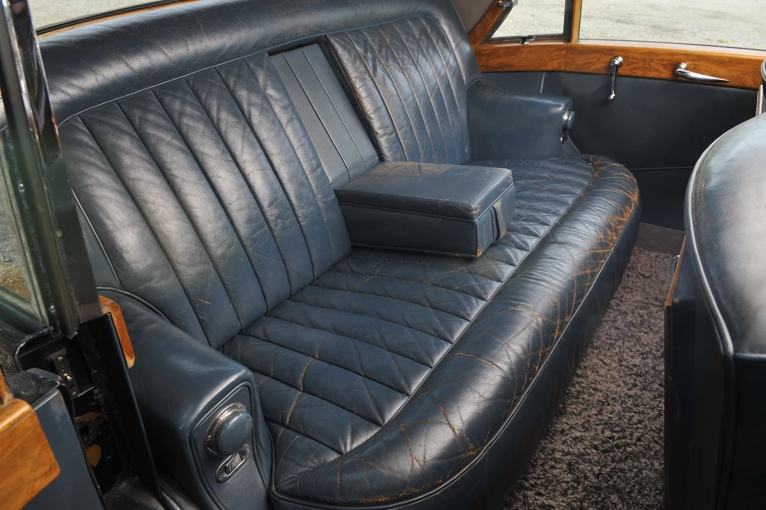1954 Rolls-Royce Silver Dawn - Image 9 of 15