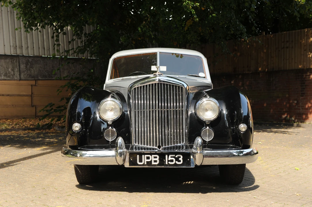 Bentley R Type - Image 9 of 13