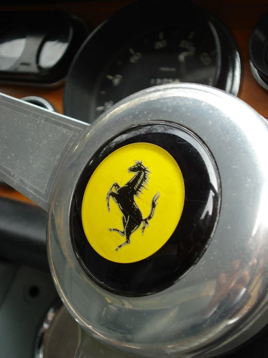 1966 Ferrari 330 GT 2+2 - Image 7 of 10