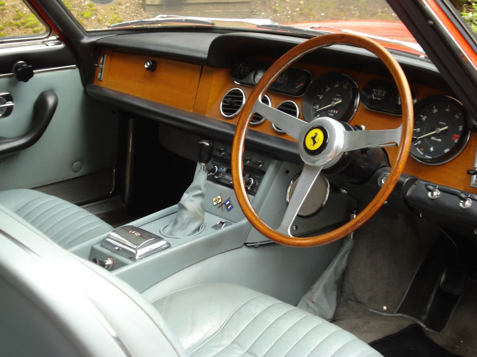 1966 Ferrari 330 GT 2+2 - Image 2 of 10