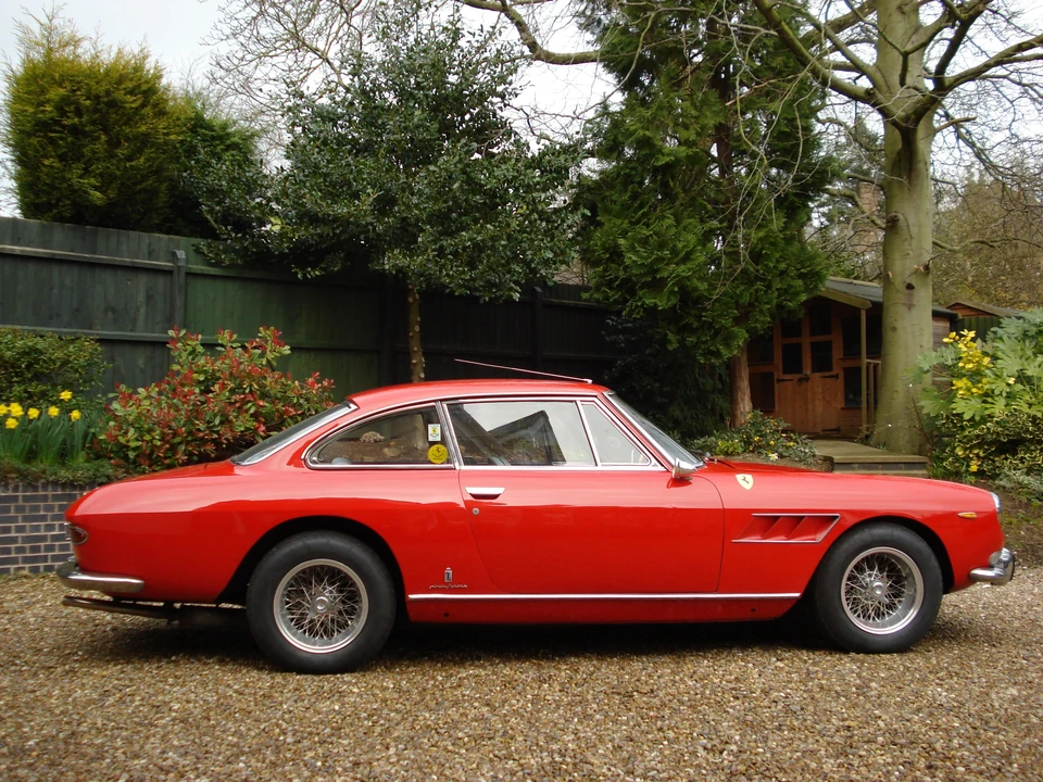1966 Ferrari 330 GT 2+2 - Image 9 of 10