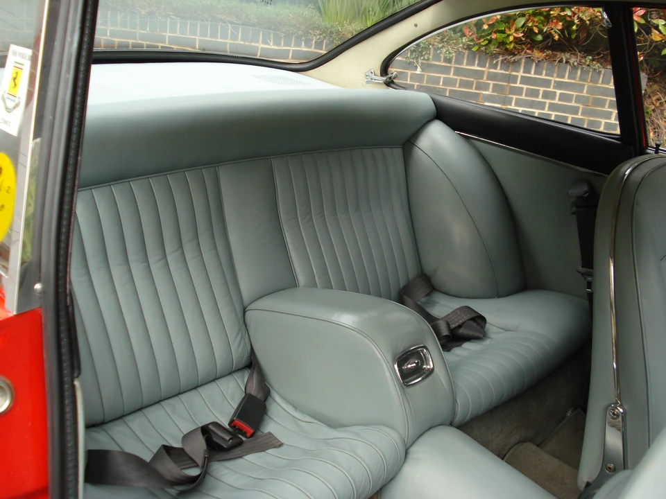 1966 Ferrari 330 GT 2+2 - Image 6 of 10
