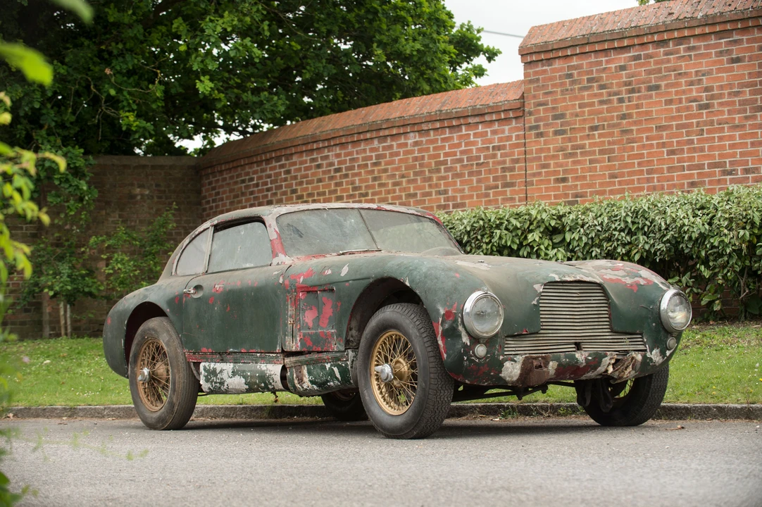 1949 Aston Martin DB1 & DB2 & DB2/4 & DB Mark III - Image 13 of 31