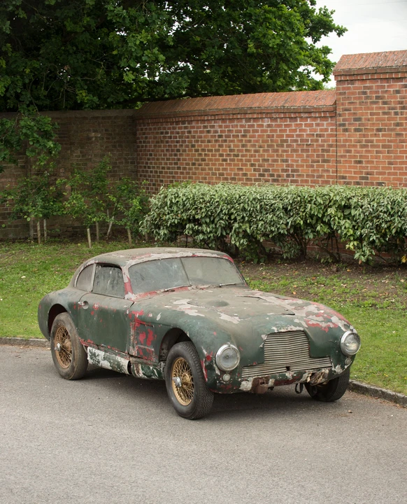 1949 Aston Martin DB1 & DB2 & DB2/4 & DB Mark III - Image 24 of 31