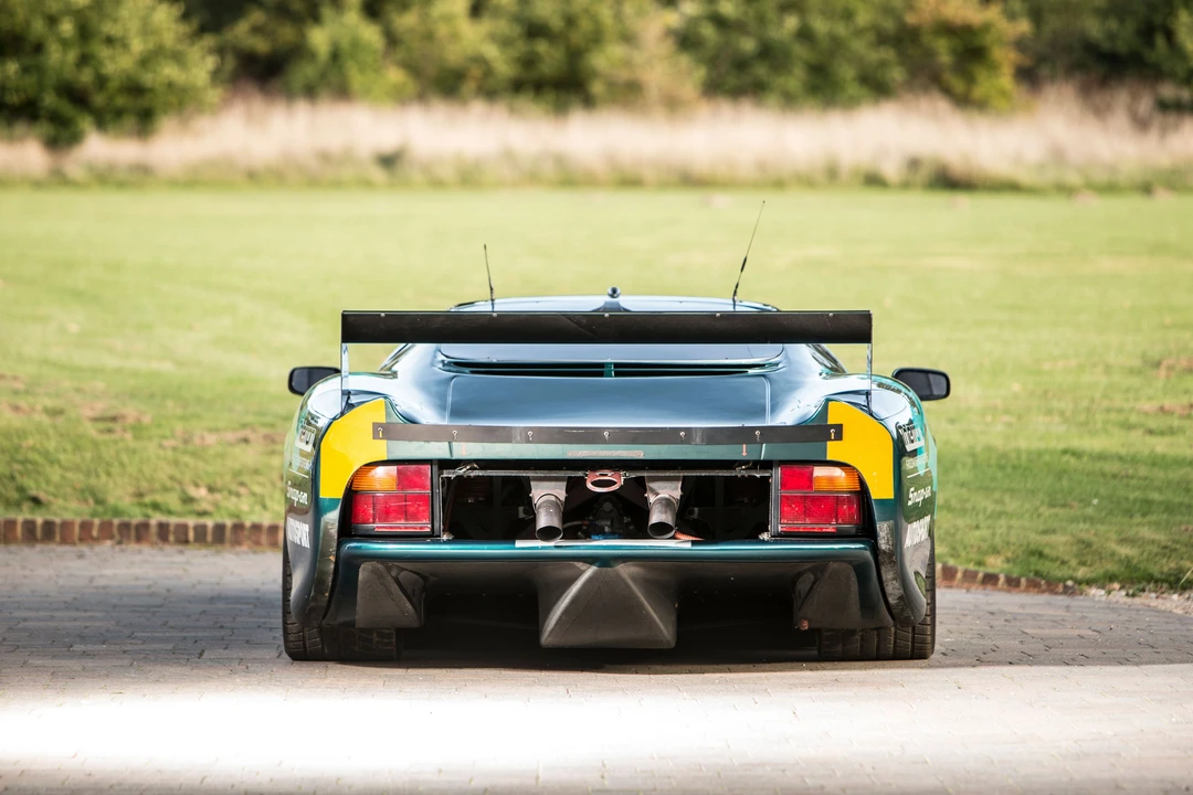 1993 Jaguar XJ220 - Image 2 of 31