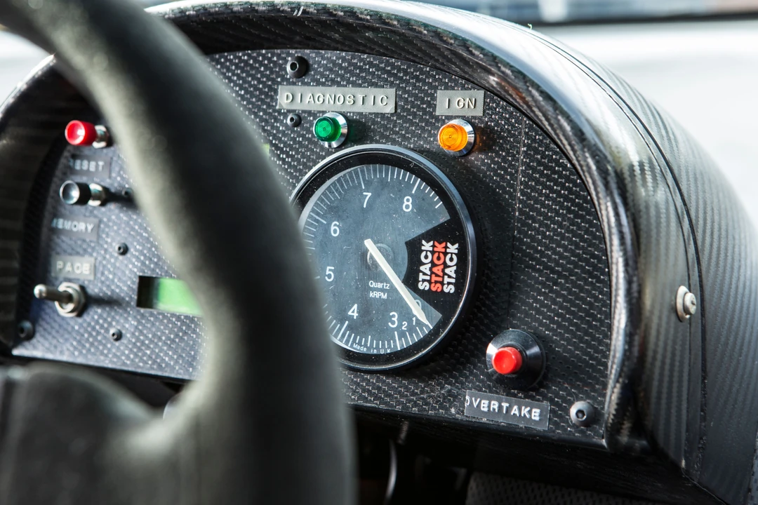 1993 Jaguar XJ220 - Image 25 of 31