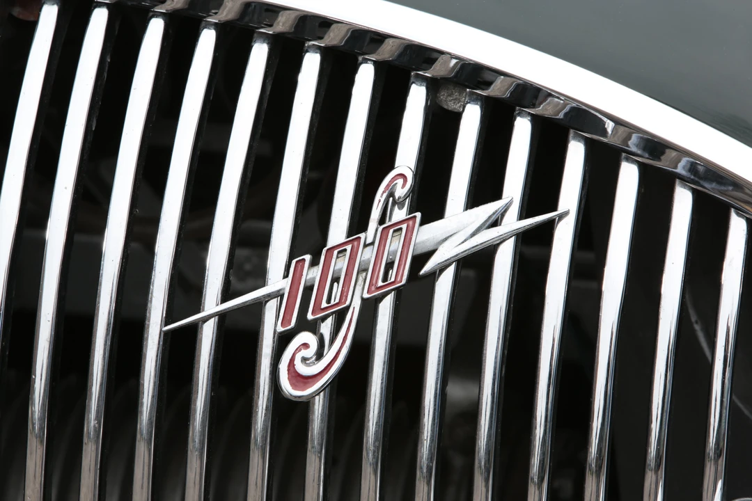 1955 Austin-Healey 100 - Image 18 of 31