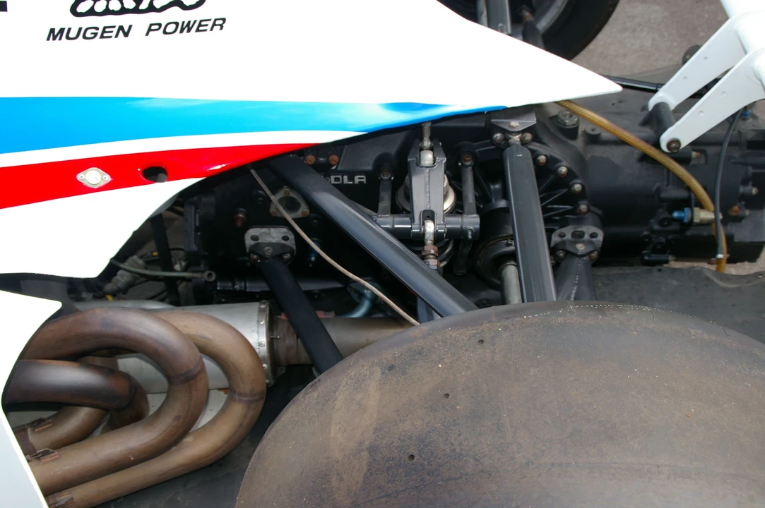 1991 Lola - Image 4 of 5
