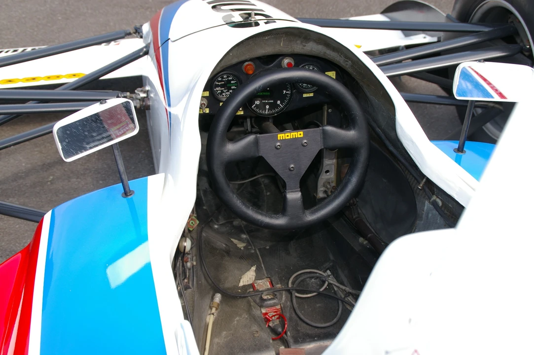 1991 Lola - Image 5 of 5