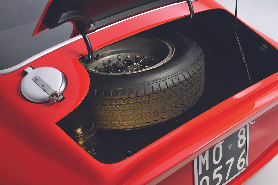 Ferrari 250 GTO - Image 18 of 29