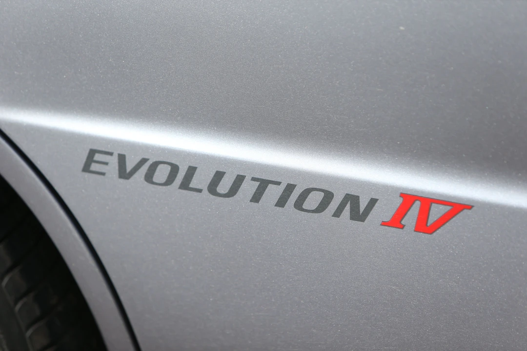 1997 Mitsubishi Lancer Evolution IV 6th Gen - Image 6 of 10