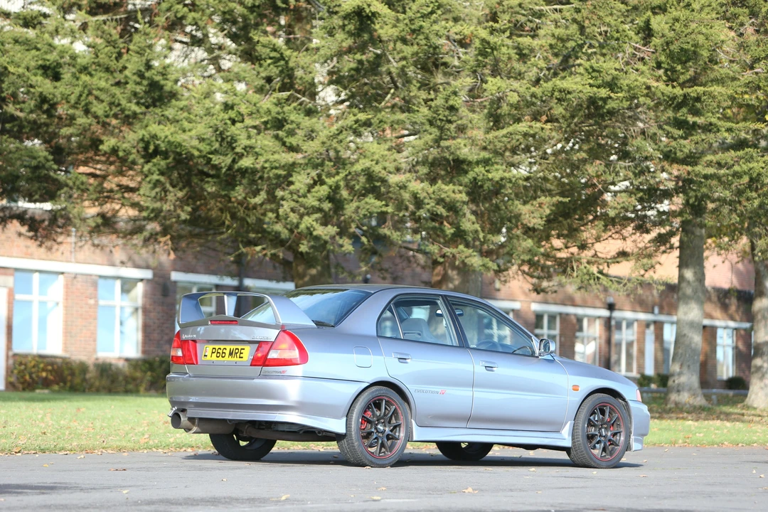 1997 Mitsubishi Lancer Evolution IV 6th Gen - Image 8 of 10