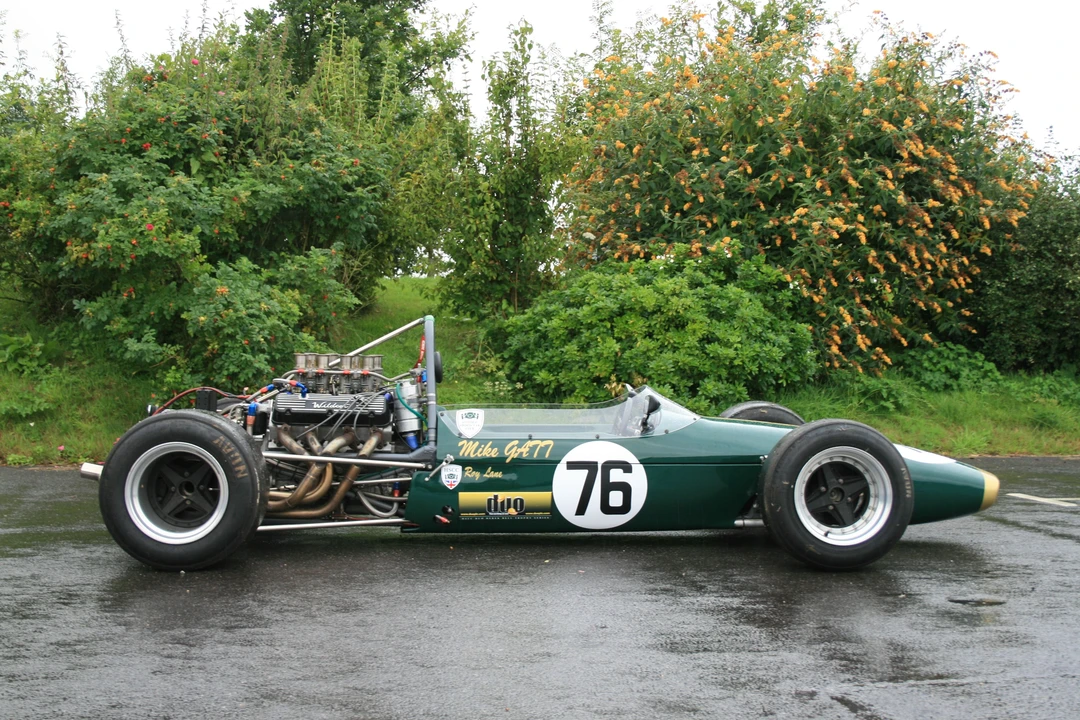 Brabham - Image 9 of 13