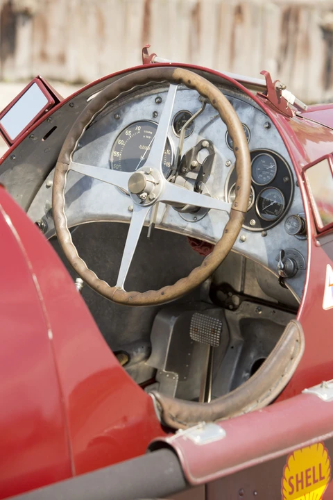 Alfa Romeo 8C - Image 5 of 31