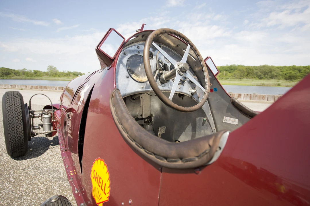 Alfa Romeo 8C - Image 9 of 31