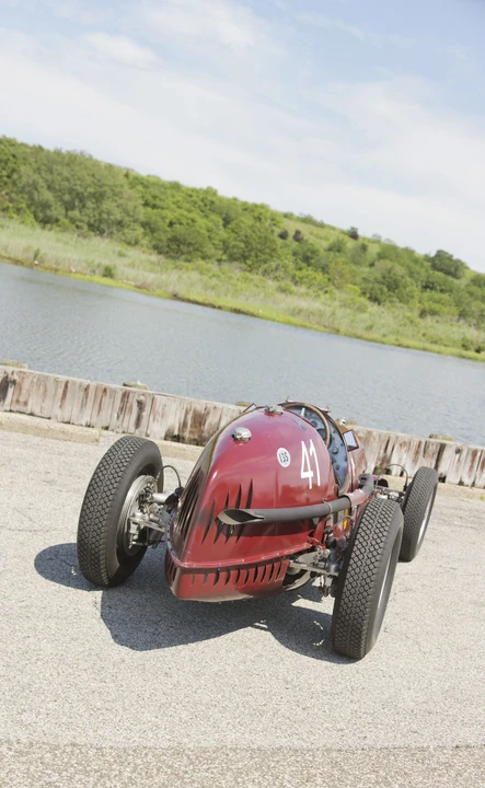 Alfa Romeo 8C - Image 29 of 31