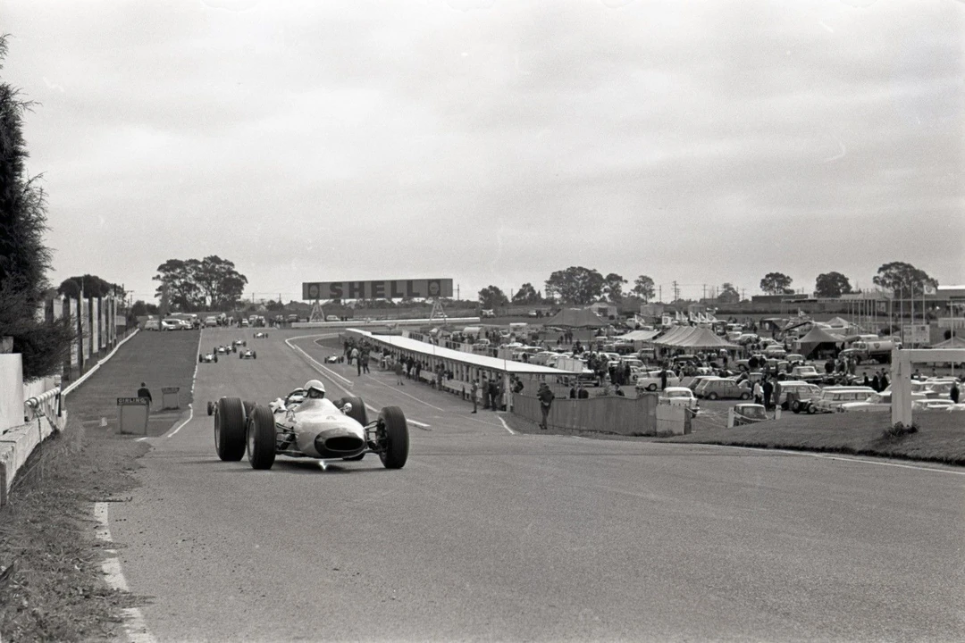 Brabham - Image 5 of 31