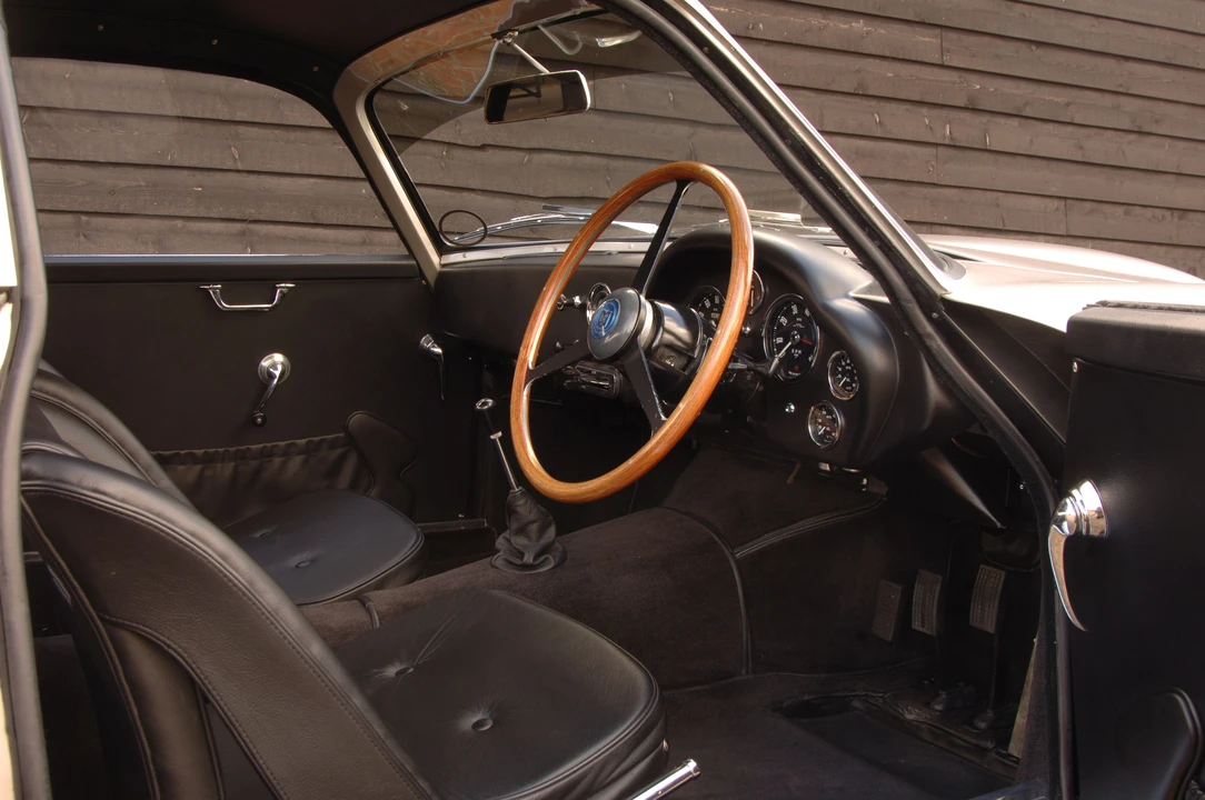 1961 Aston Martin DB4 GT - Image 2 of 4