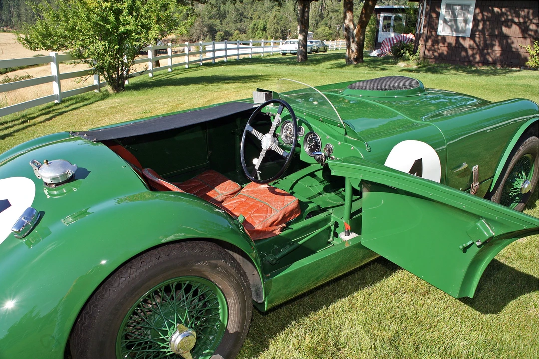1952 Allard - Image 8 of 19