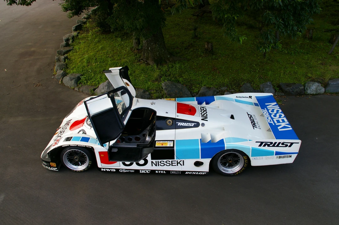 Porsche 956 & 962 - Image 10 of 12