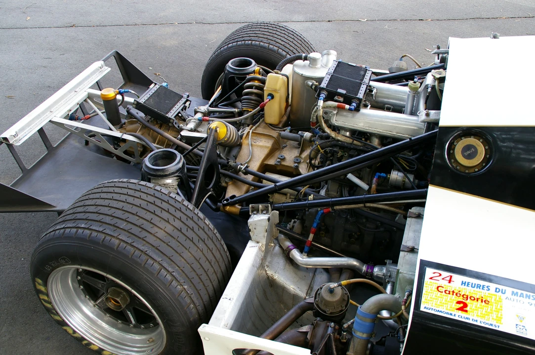 Porsche 956 & 962 - Image 5 of 12