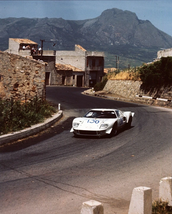 Ford GT40 - Image 8 of 10