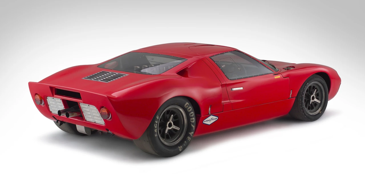Ford GT40 - Image 2 of 10