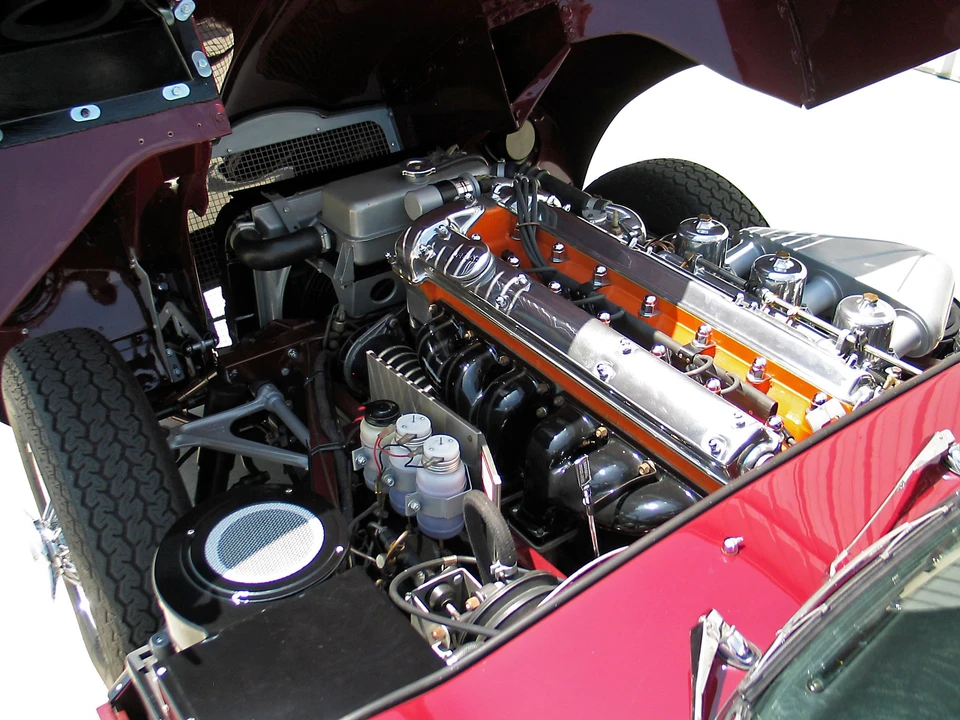 1961 Jaguar E-Type Series 1 - Image 2 of 14
