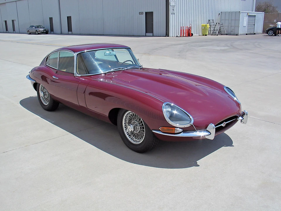 1961 Jaguar E-Type Series 1 - Image 9 of 14