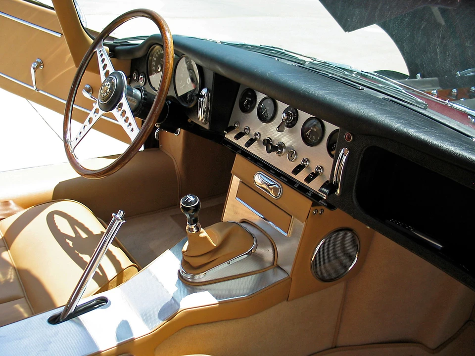 1961 Jaguar E-Type Series 1 - Image 12 of 14