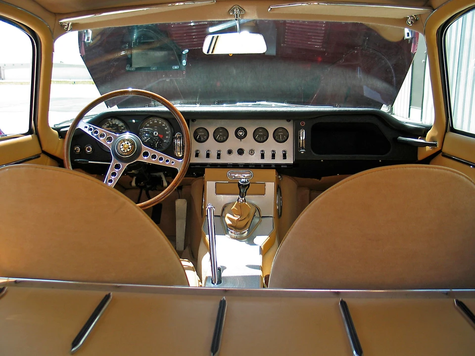 1961 Jaguar E-Type Series 1 - Image 13 of 14